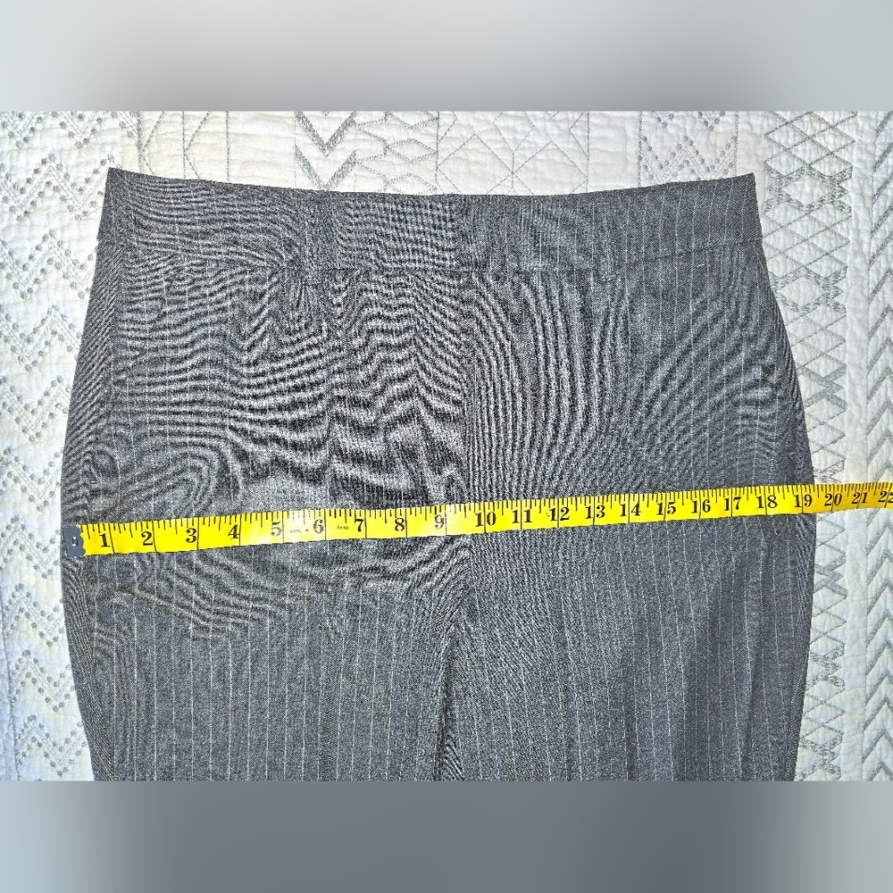 White House Black Market Gray Pinstripe Trousers 8 Long - Picture 3 of 8